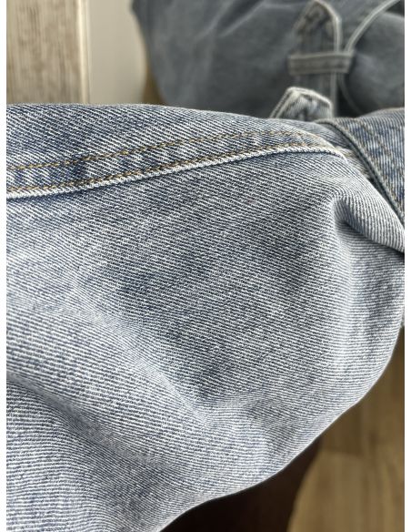 Gabardina corta Camel y vaquera