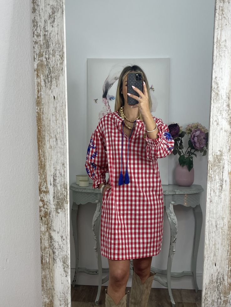 Vestido Cuadros vichy rojo con bordados