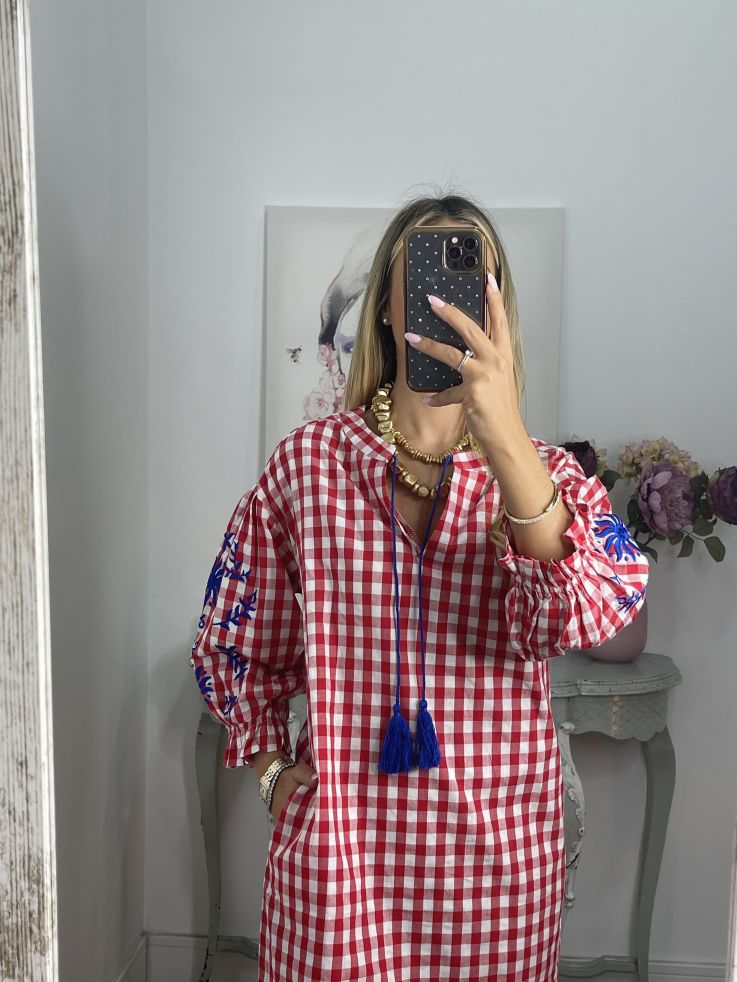 Vestido Cuadros vichy rojo con bordados