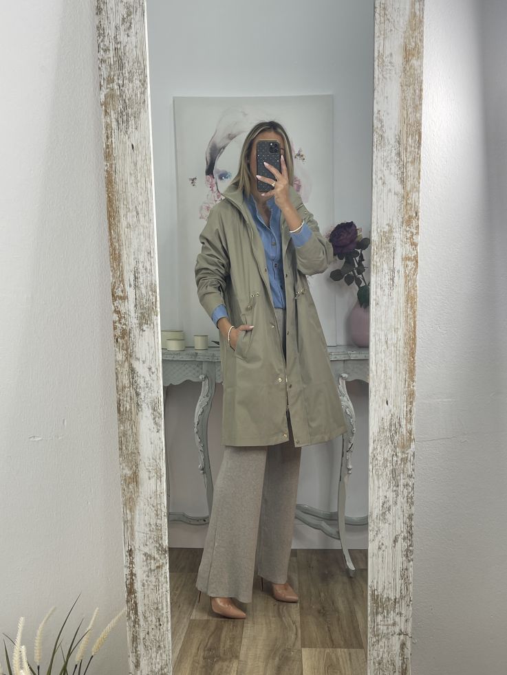 Chaqueta tipo parka liso verde