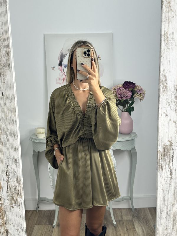 Mono Queen verde