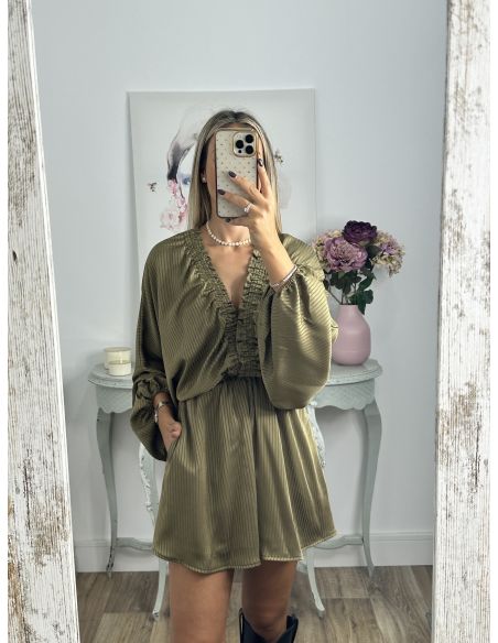 Mono Queen verde