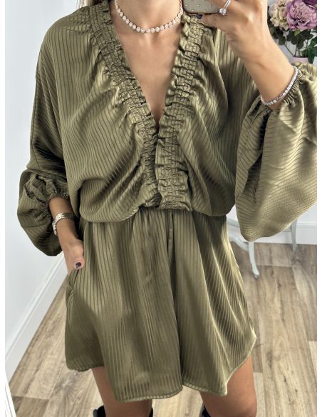 Mono Queen verde