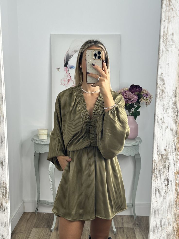 Mono Queen verde
