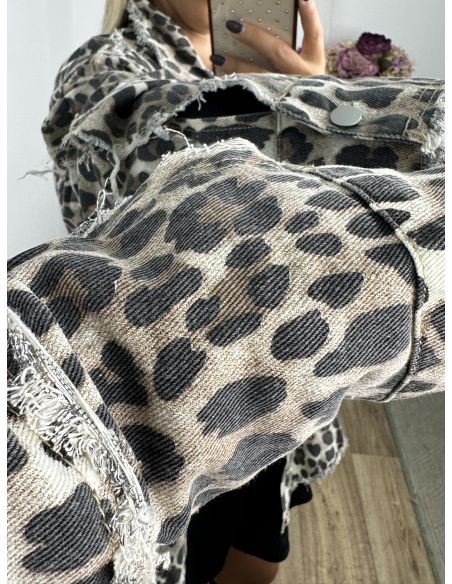 Chaqueta vaquera print desflecada
