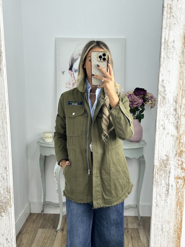 Parka parches verde