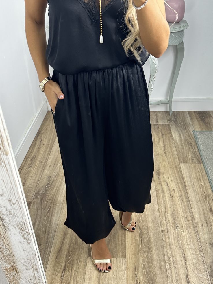 Pantalón bombacho negro