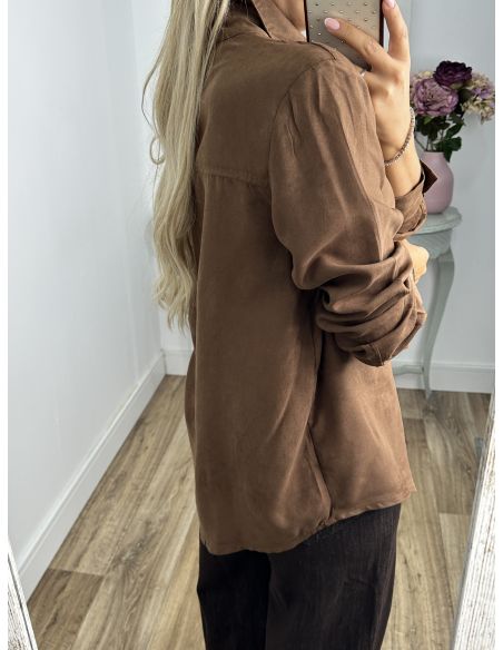 Camisa de antelina marrón