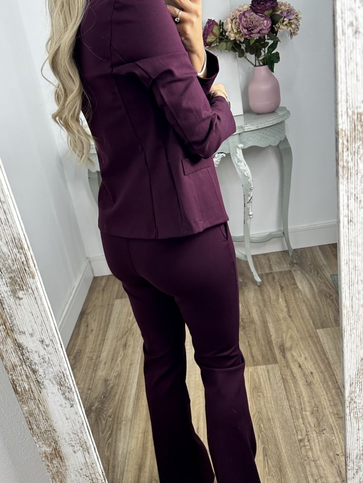 Traje Bliss berenjena Traje Bliss berenjena