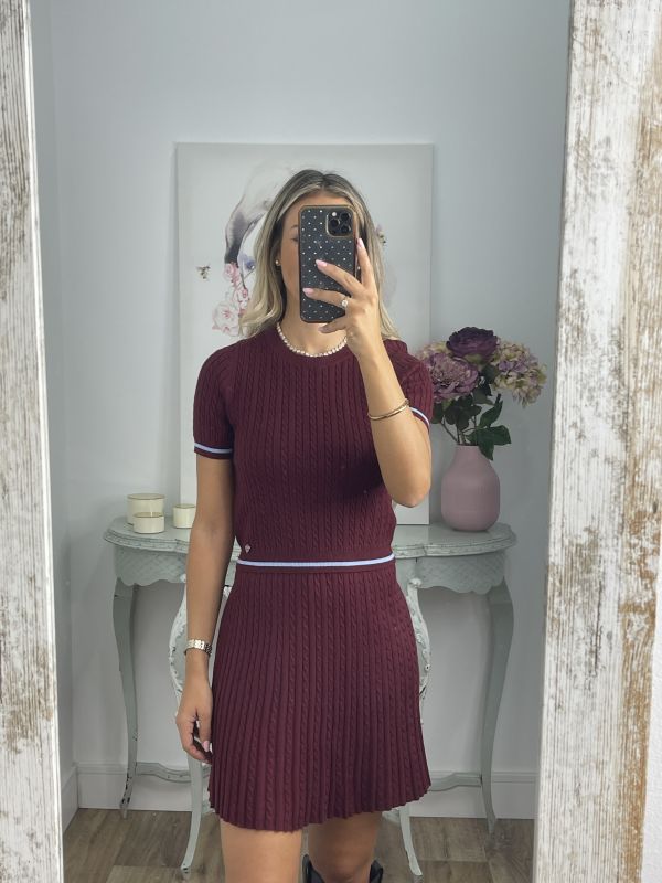 Conjunto Loretana burdeos