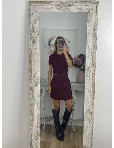 Conjunto Loretana burdeos