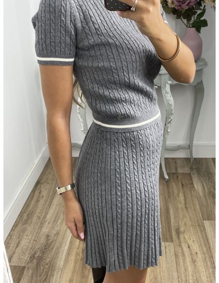 Conjunto Loretana gris