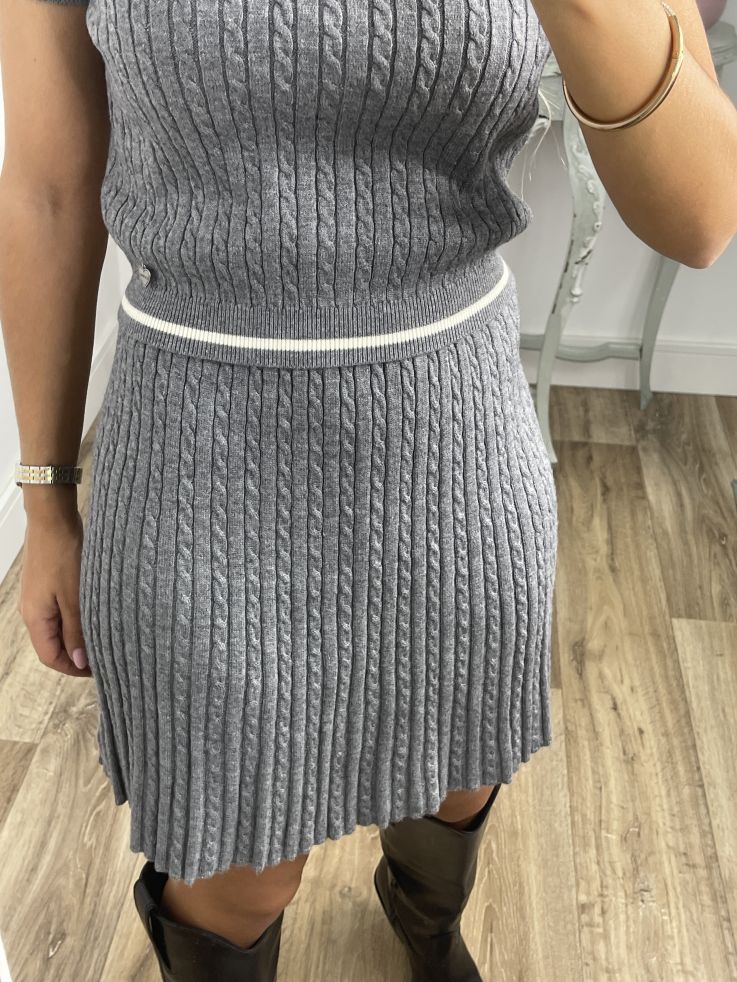 Conjunto Loretana gris