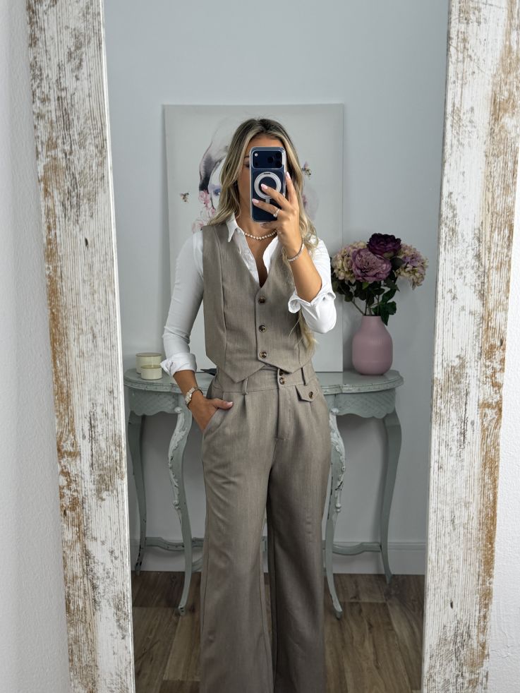 Conjunto Camila taupe