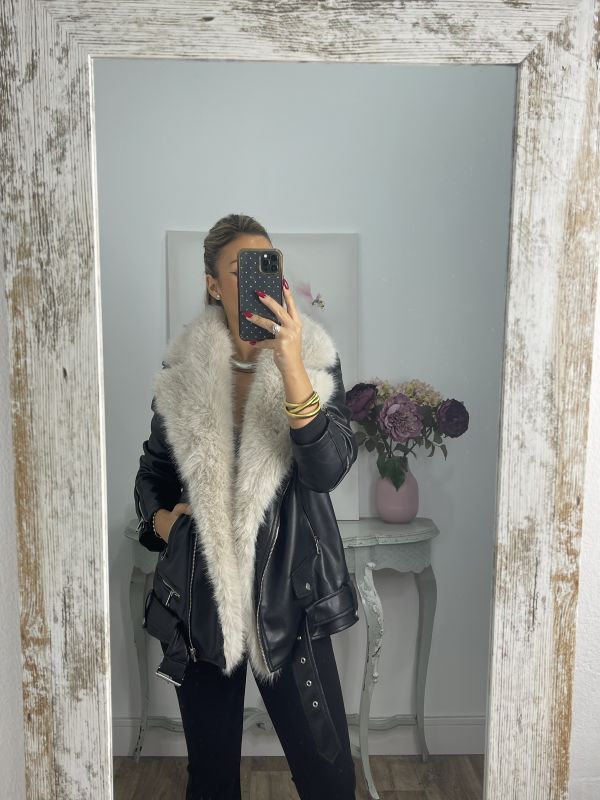 Abrigo Holanda negro y beige