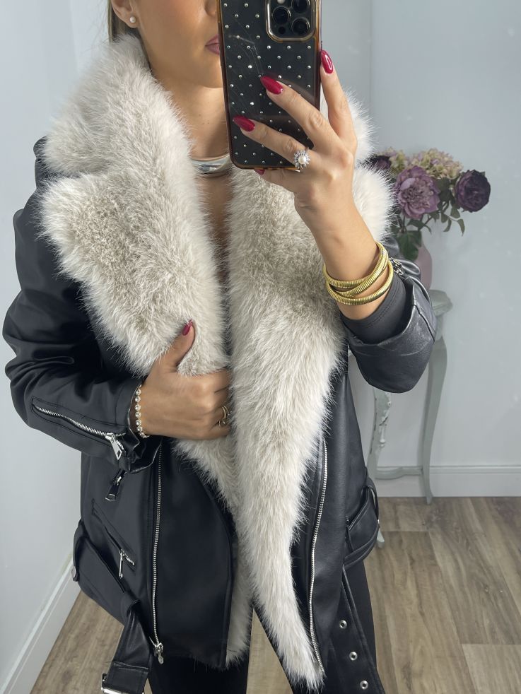 Abrigo Holanda negro y beige