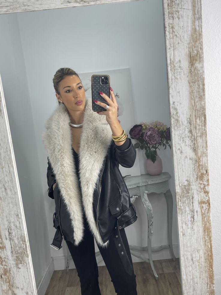 Abrigo Holanda negro y beige