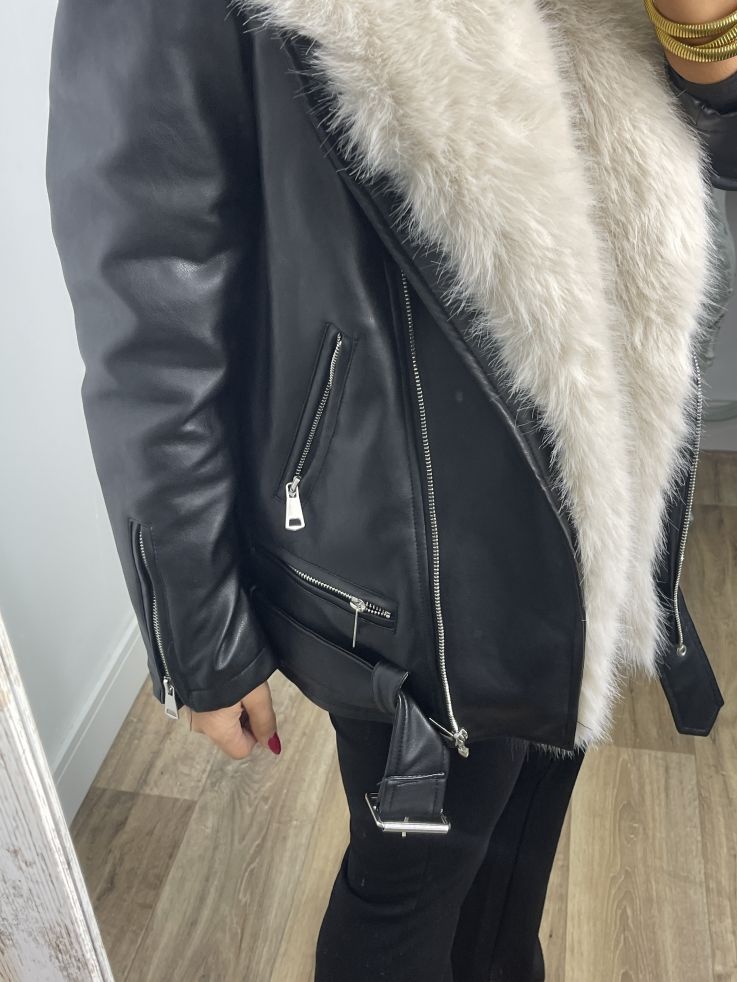 Abrigo Holanda negro y beige