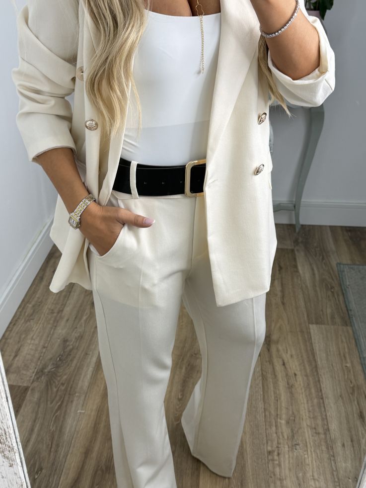 Traje Chaqueta hueso
