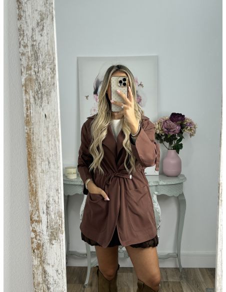 Gabardina corta chocolate