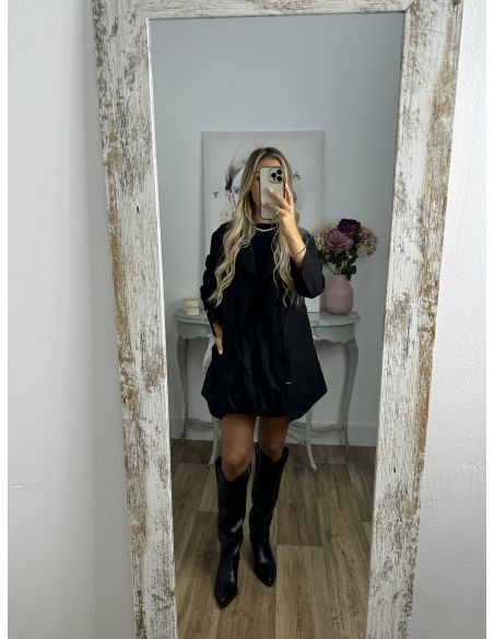 Gabardina corta negra