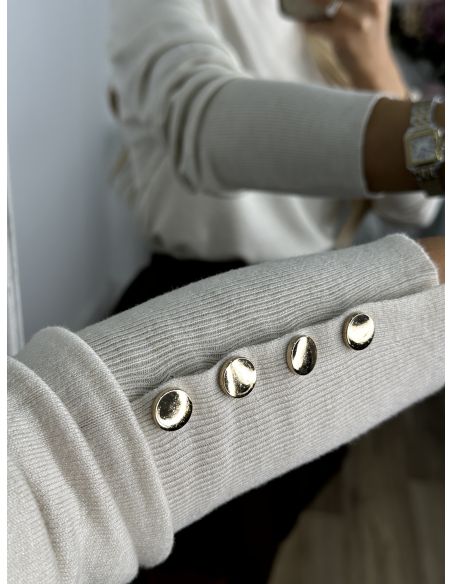 Jersey beige basic con botones dorados en el puño