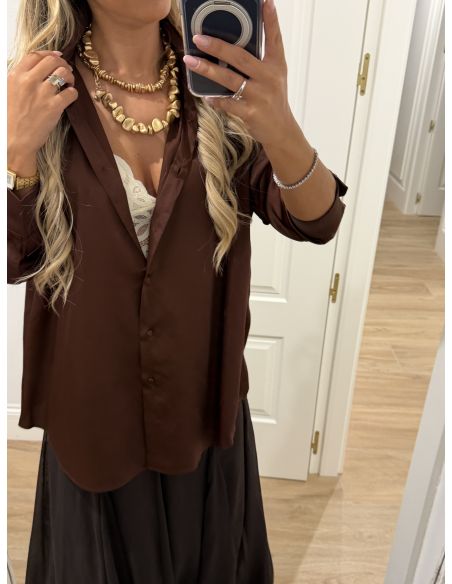 Camisa oversize chocolate satinada