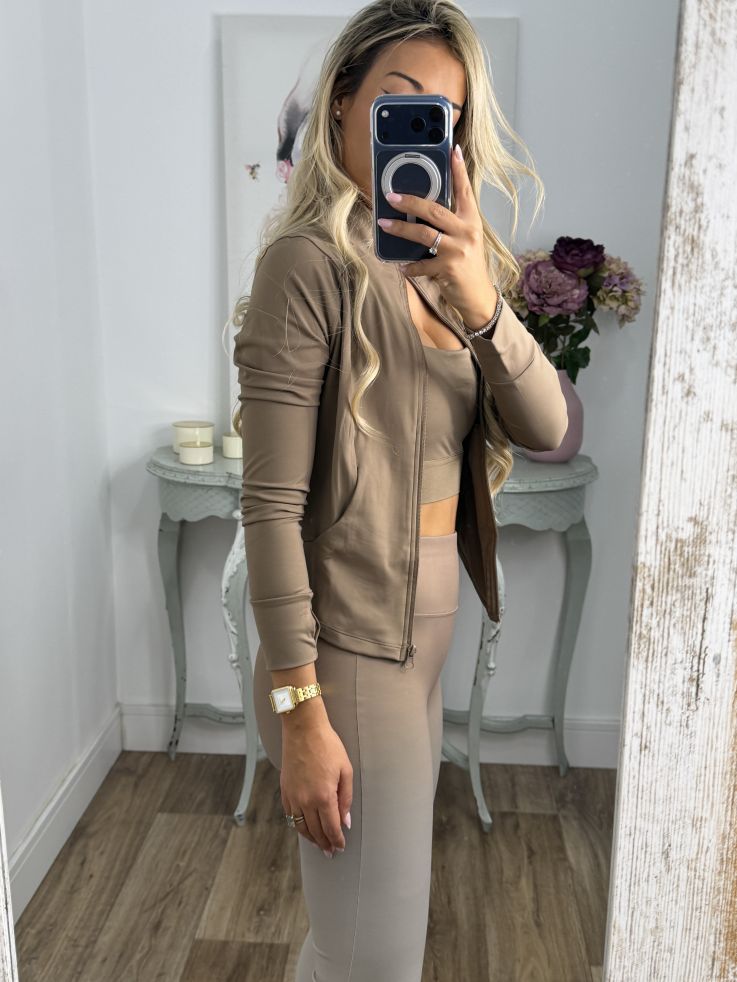 Conjunto sport degradado camel