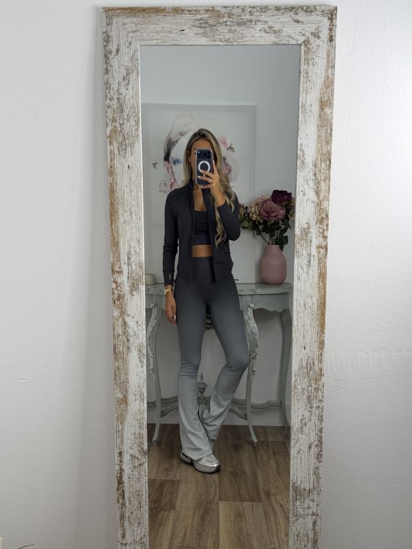 Conjunto sport degradado gris