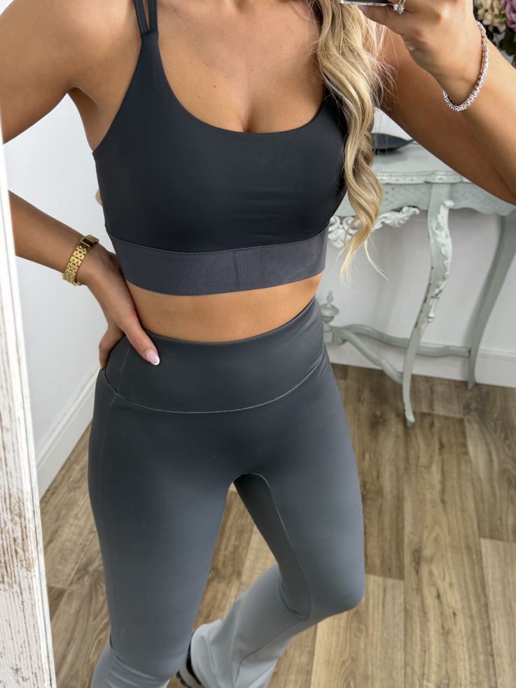 Conjunto sport degradado gris