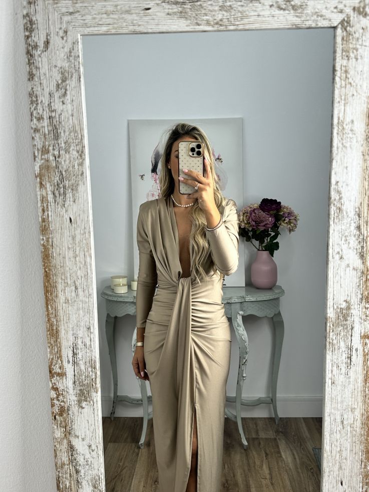 Vestido Oriana champán manga largas