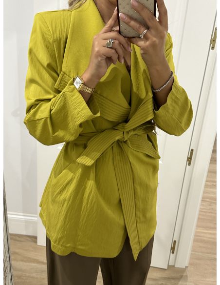 Chaqueta color lima