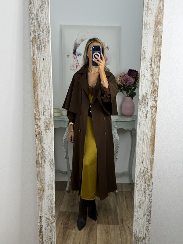 Gabardina con capa chocolate