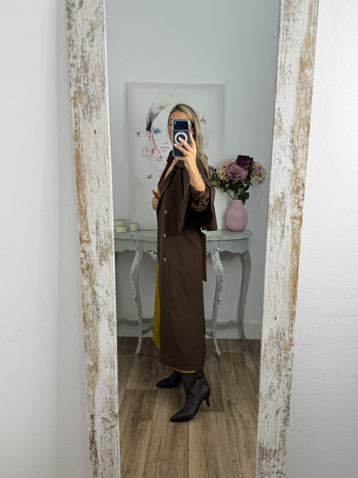 Gabardina con capa chocolate