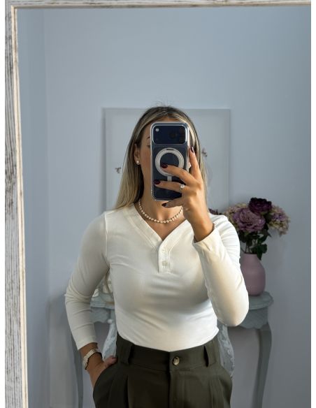 Camiseta Camila cruda