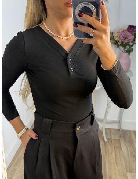 Camiseta Camila negra