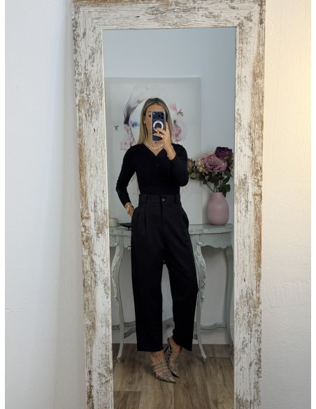 Camiseta Camila negra
