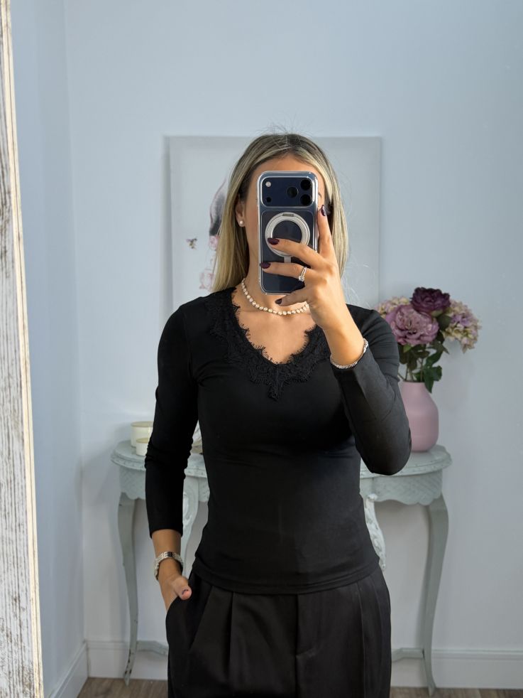 Camiseta Puntilla negra
