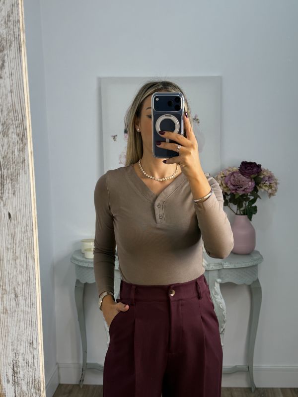 Camiseta Camila taupe