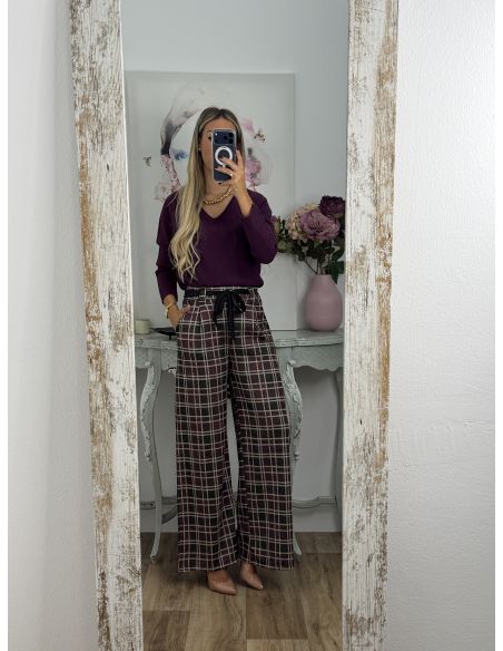 Pantalón de cuadros berenjena y gris
