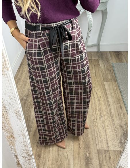 Pantalón de cuadros berenjena y gris