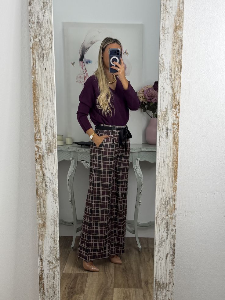 Pantalón de cuadros berenjena y gris