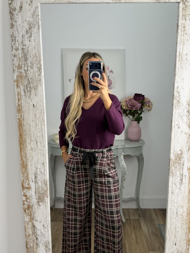 Pantalón de cuadros berenjena y gris