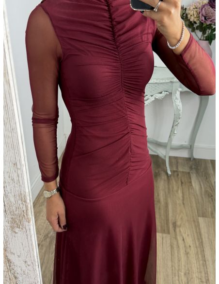 Vestido burdeos cuerpo fruncido