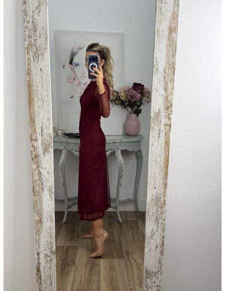 Vestido burdeos cuerpo fruncido