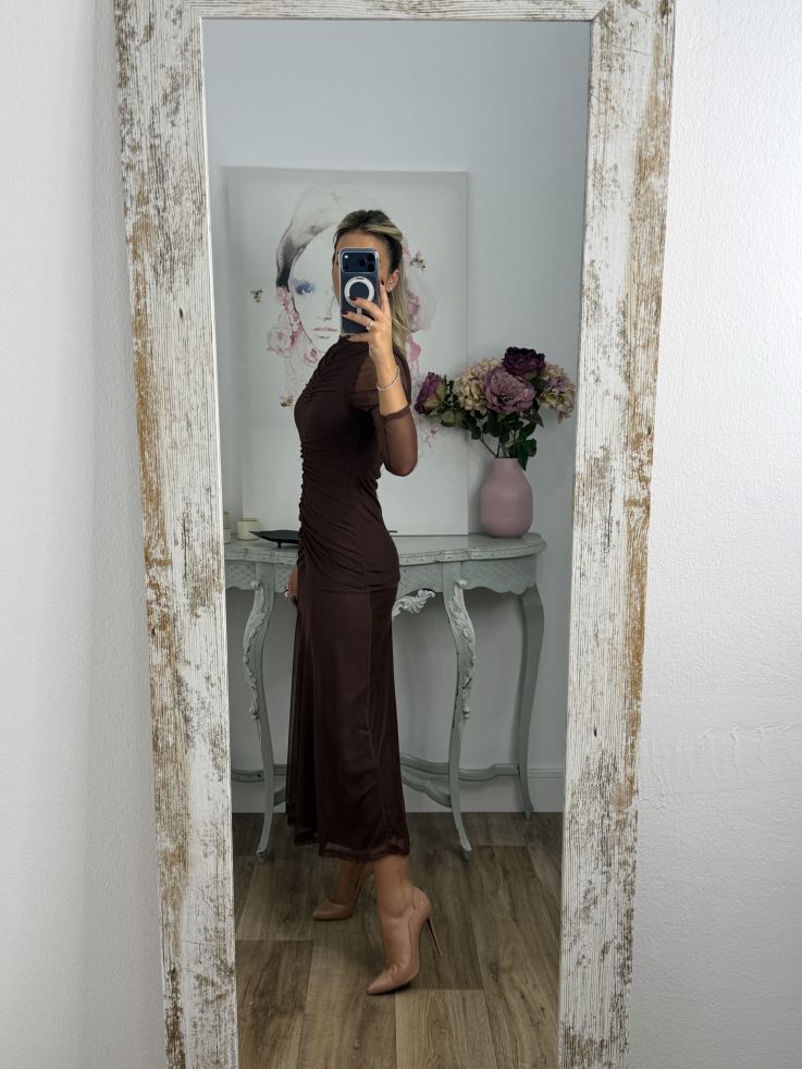Vestido chocolate cuerpo fruncido