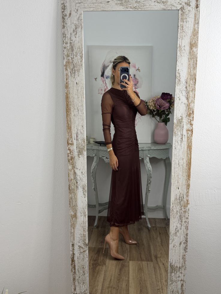 Vestido chocolate cuerpo fruncido