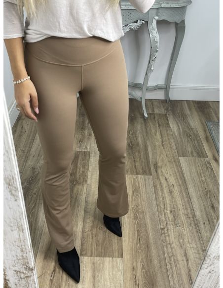 Leggins camel campana tiro alto liso
