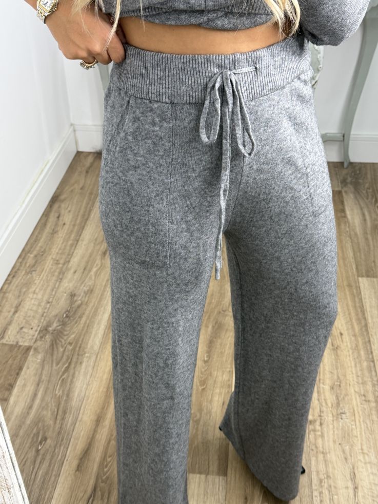 Conjunto Proactive gris