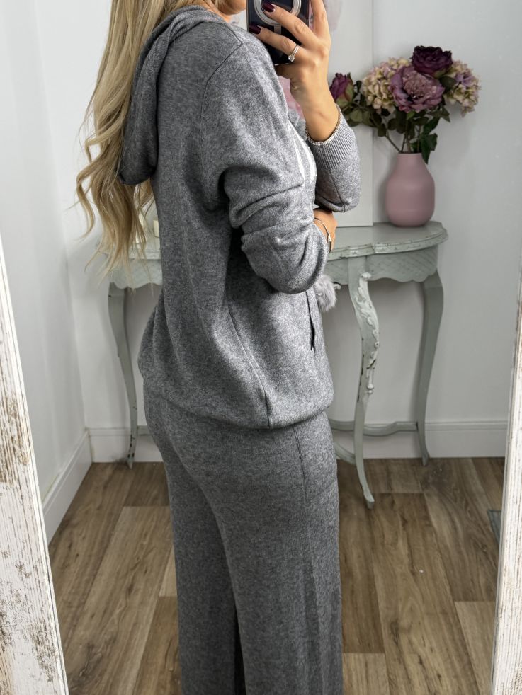 Conjunto Proactive gris
